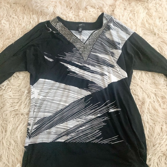 Alfani | Black White Silver Dress Blouse 1X V Neckline Shimmer - Picture 4 of 11
